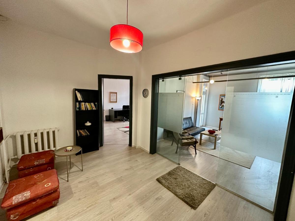 Ferienwohnung Downtown Delight By Lmg Sofia Exterior foto